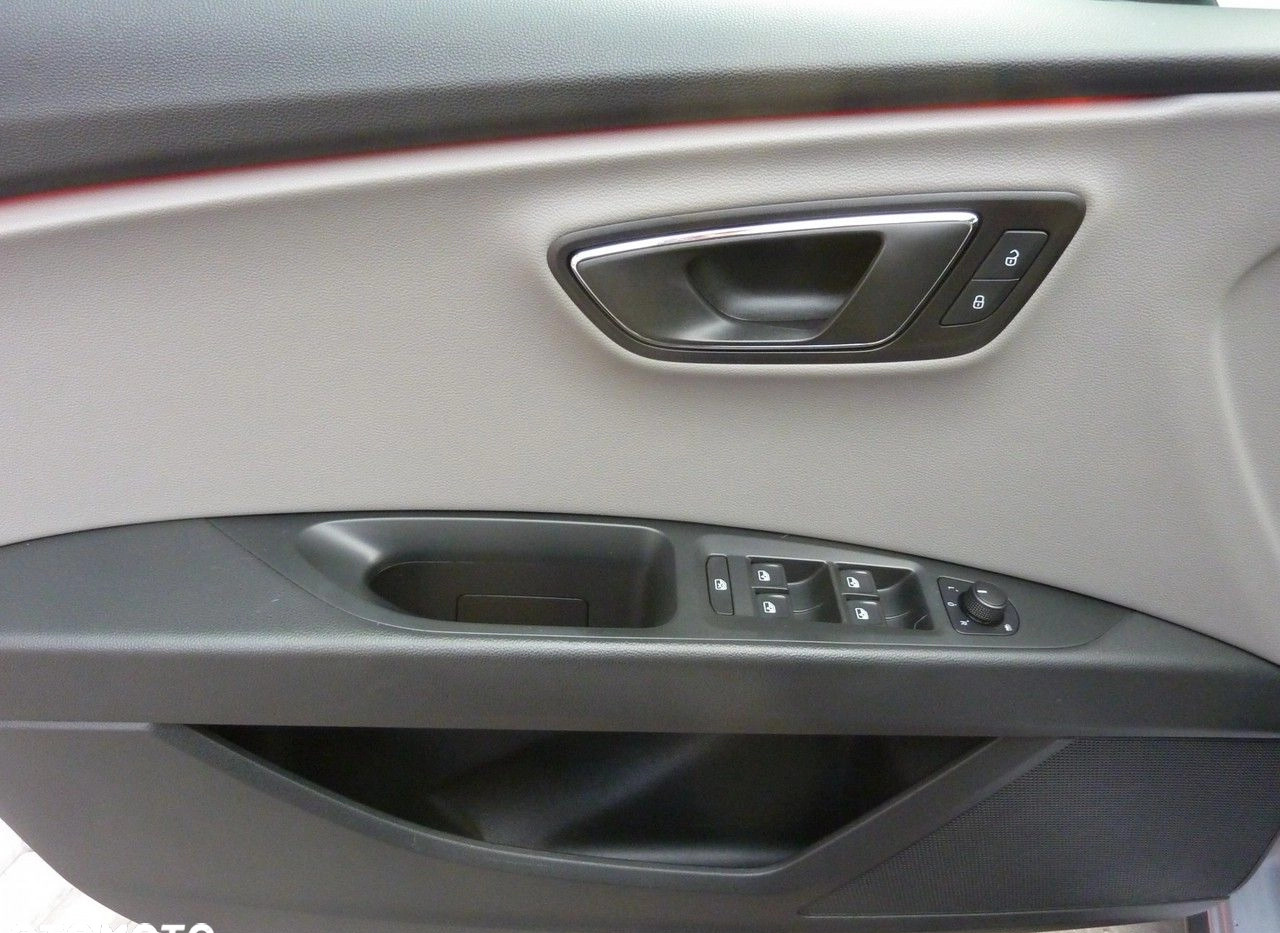 Seat Leon cena 79900 przebieg: 140300, rok produkcji 2018 z Tolkmicko małe 781